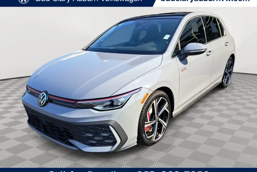 2025 Volkswagen Golf GTI SE photo 1