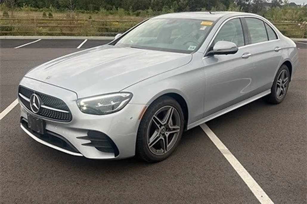 2021 Mercedes Benz E 350 4MATIC photo 1