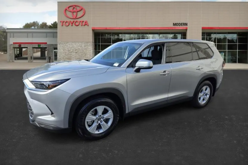 2025 Toyota Highlander Hybrid photo 1