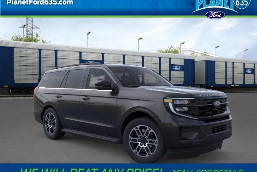 2025 Ford Expedition photo 1
