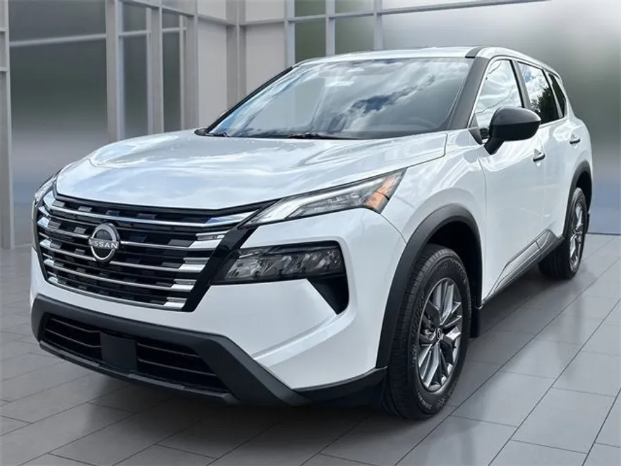2025 Nissan Rogue S photo 1