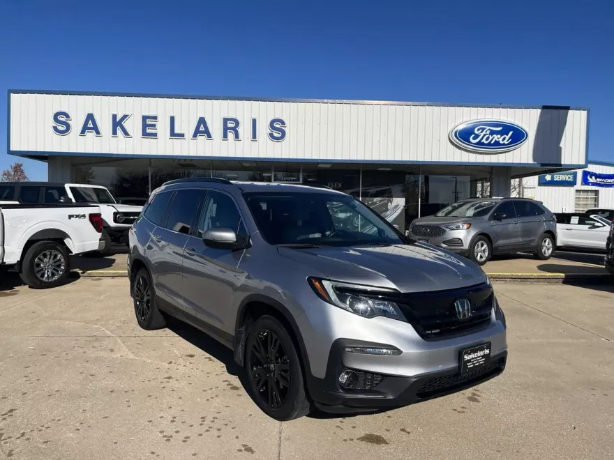 2022 Honda Pilot Special Edition photo 1