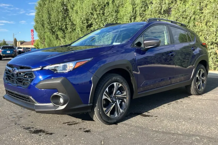 2025 Subaru Crosstrek Premium photo 1