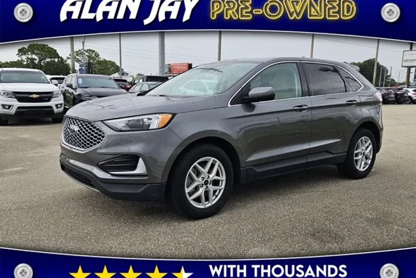 2023 Ford Edge SEL photo 1