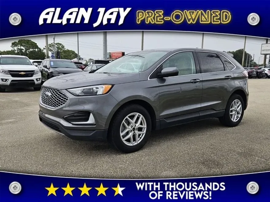 2023 Ford Edge SEL photo 1