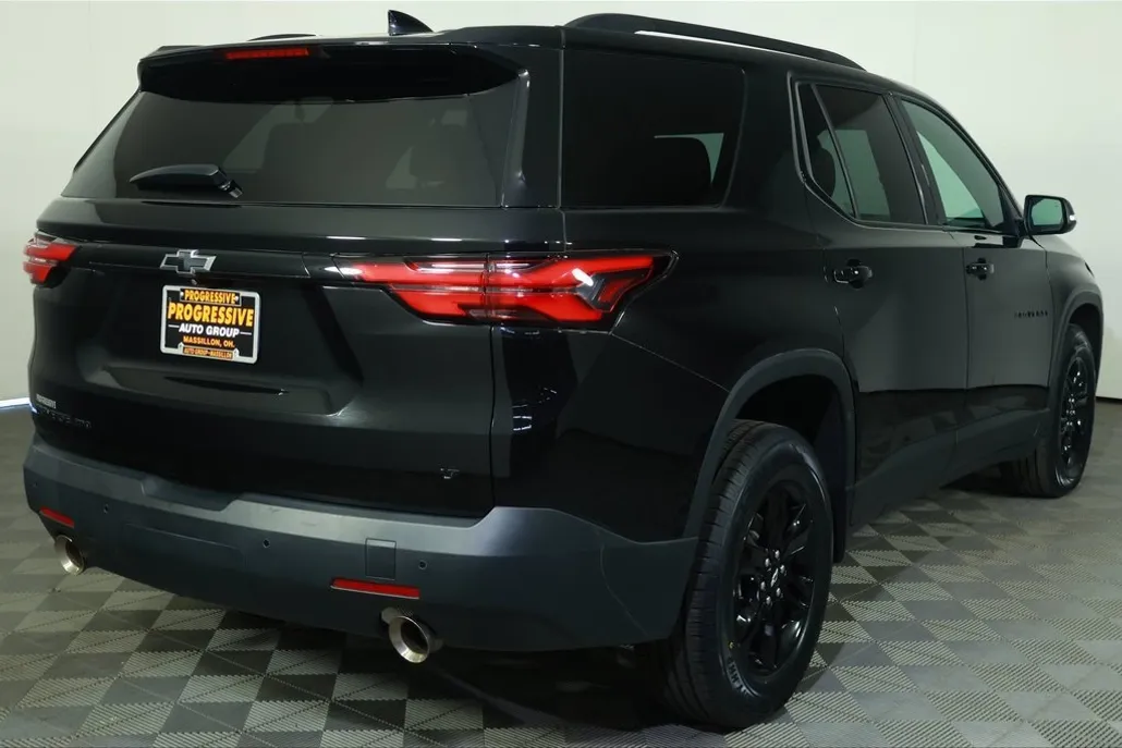 2022 Chevrolet Traverse Cloth photo 1