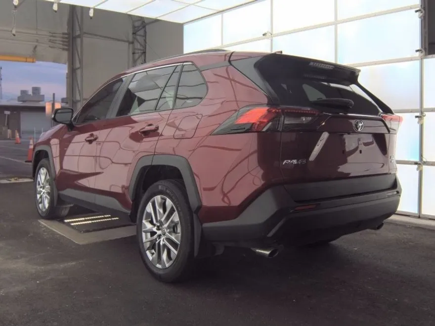2024 Toyota RAV4 XLE Premium photo 1