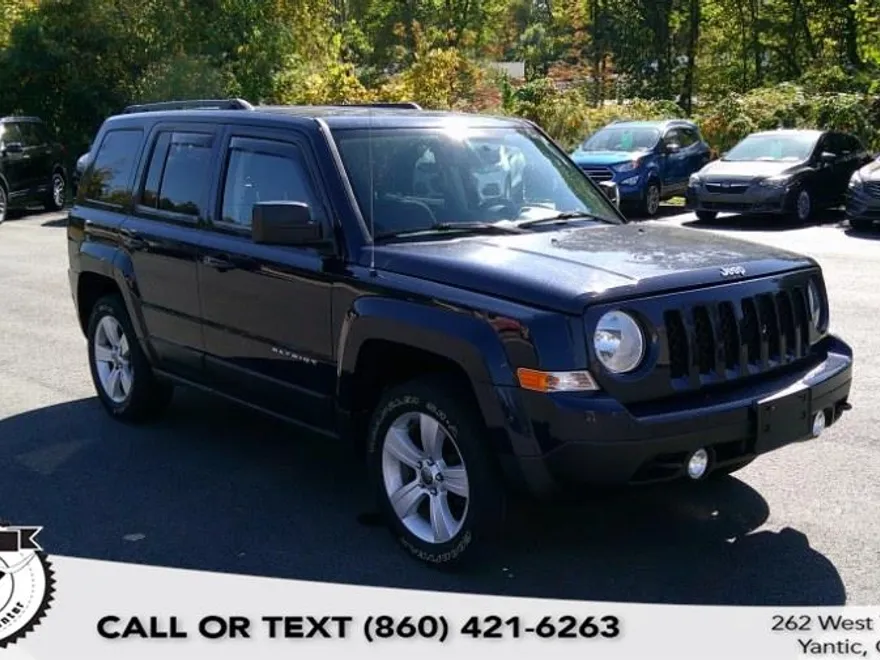 2016 Jeep Patriot Latitude photo 1