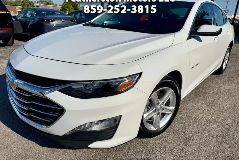 2024 Chevrolet Malibu 1LT photo 1