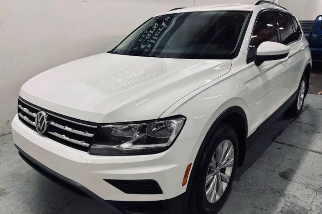 2019 Volkswagen Tiguan SE photo 1