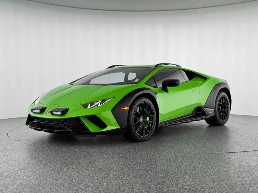 2024 Lamborghini Huracan Sterrato Base photo 1