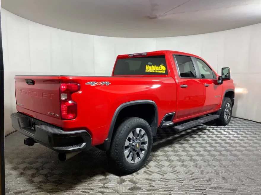 2022 Chevrolet Silverado 2500HD Custom photo 1