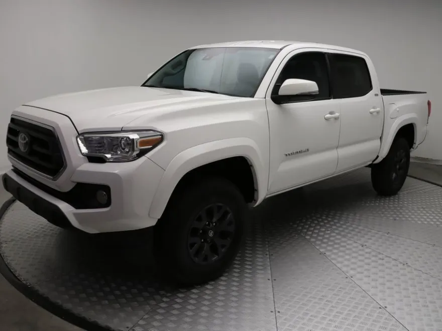 2023 Toyota Tacoma SR5 photo 1