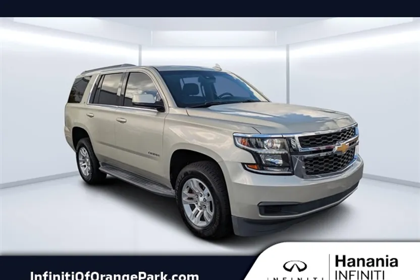 2016 Chevrolet Tahoe LT photo 1