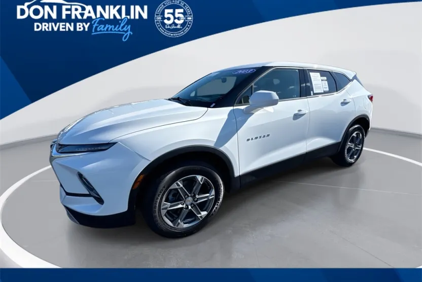 2023 Chevrolet Blazer 2LT photo 1