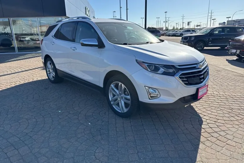 2018 Chevrolet Equinox Premier photo 1