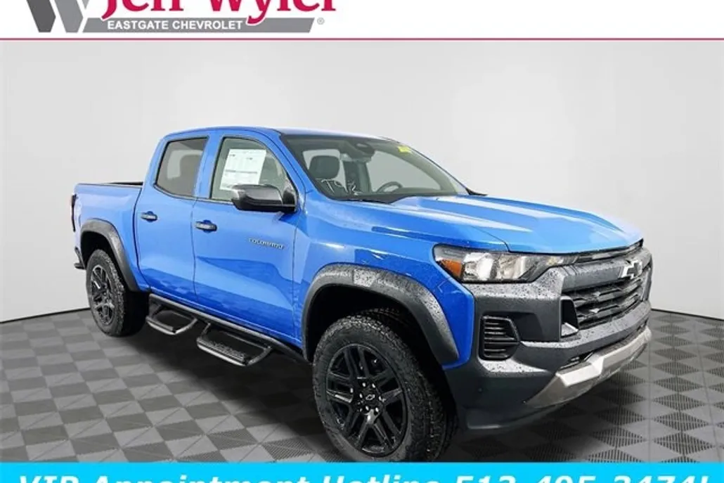 2025 Chevrolet Colorado Trail Boss photo 1