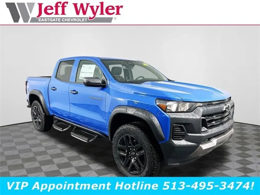 2025 Chevrolet Colorado Trail Boss photo 1