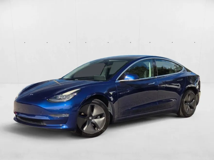 2019 Tesla Model 3 Standard Range Plus photo 1
