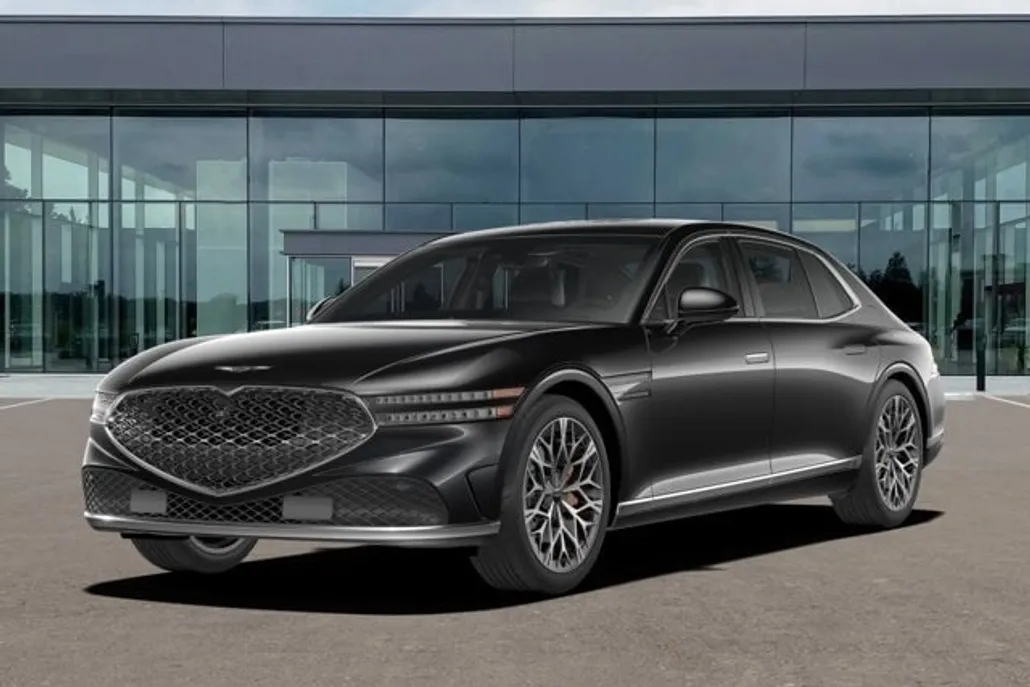 2025 Genesis G90 3.5T E-Supercharger photo 1