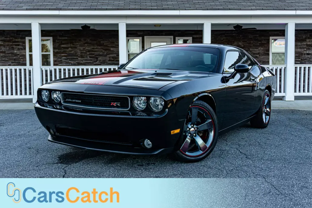 2014 Dodge Challenger photo 1