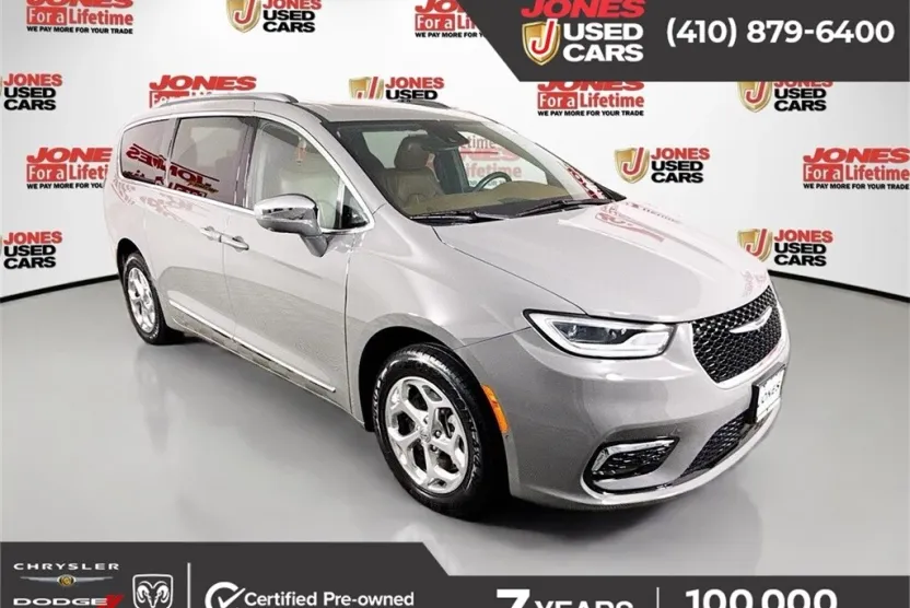 2021 Chrysler Pacifica Limited photo 1