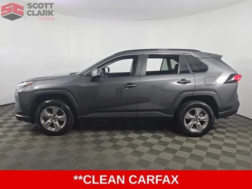 2023 Toyota RAV4 XLE Sport photo 1
