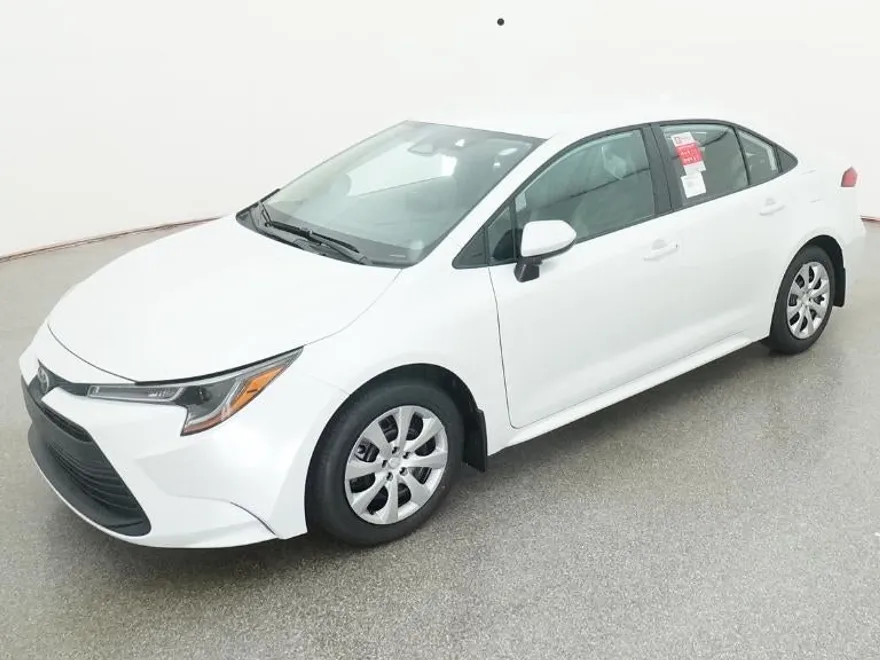 2026 Toyota Corolla LE photo 1