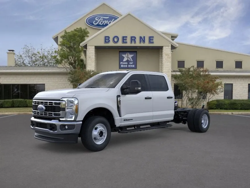 2026 Ford F-350 photo 1