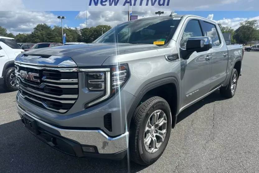 2024 Gmc Sierra 1500 SLT photo 1