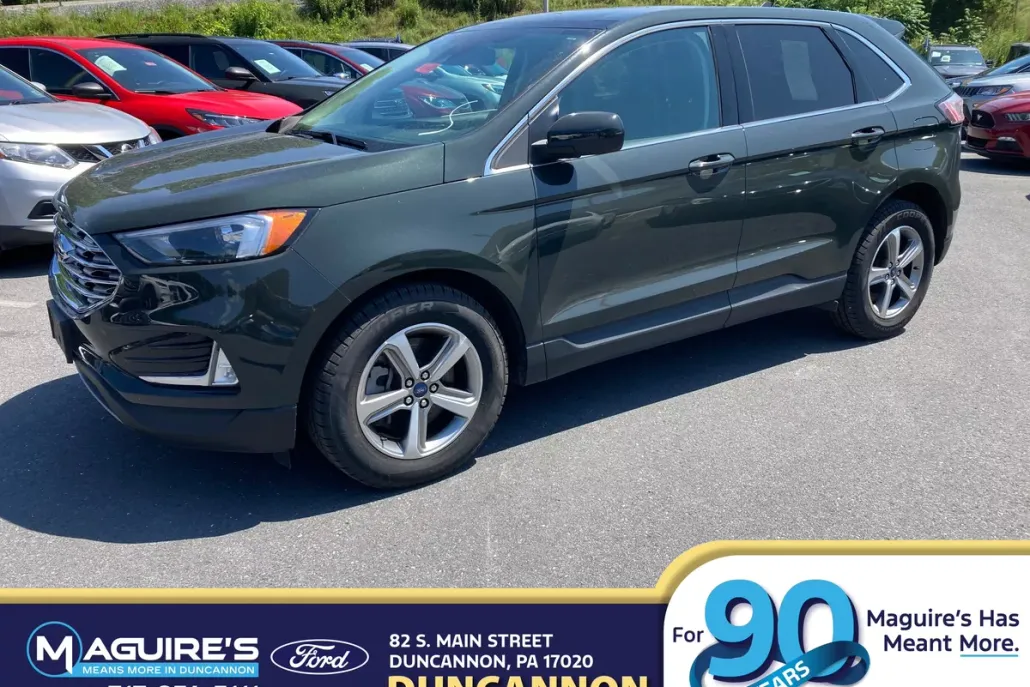 2022 Ford Edge SEL photo 1