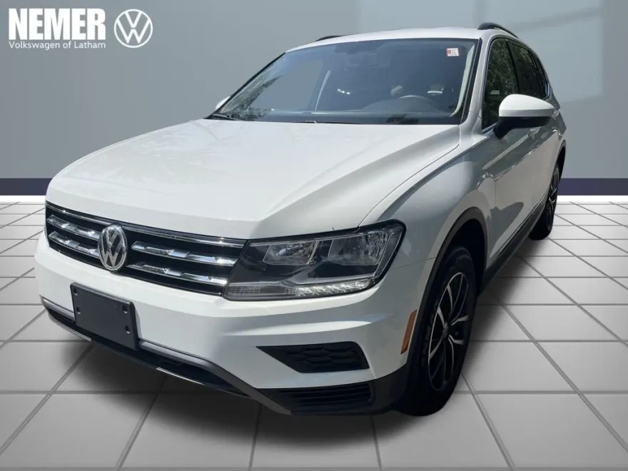 2021 Volkswagen Tiguan SE photo 1