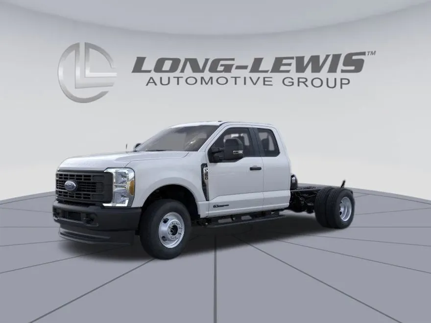2026 Ford F-350 photo 1