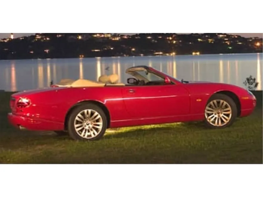 2005 Jaguar XK 8 XKR photo 1