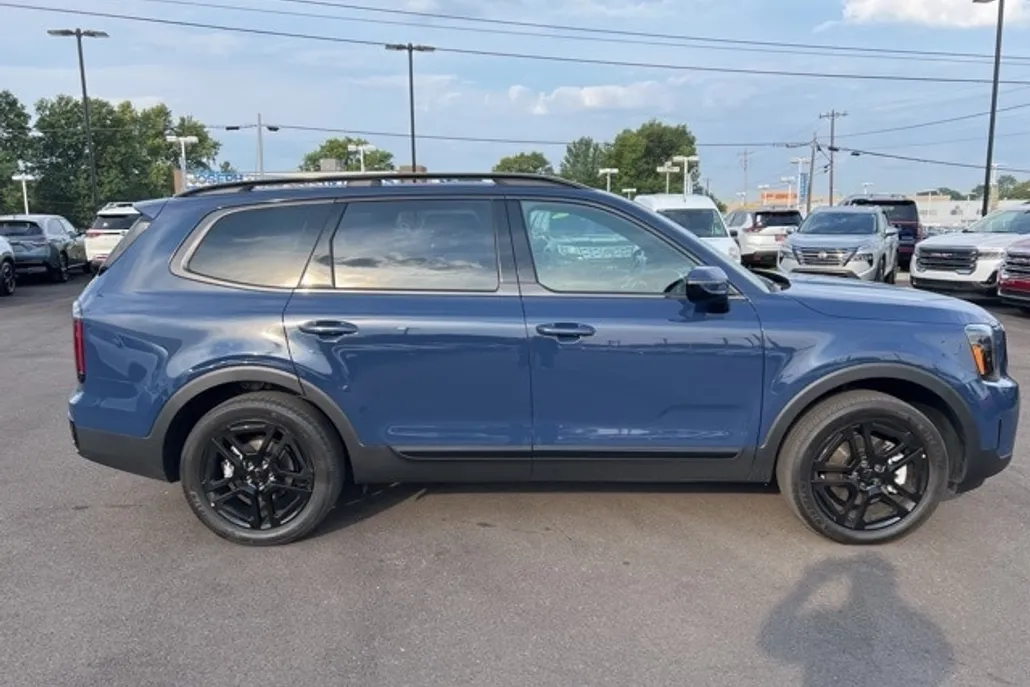 2025 Kia Telluride X-Line photo 1