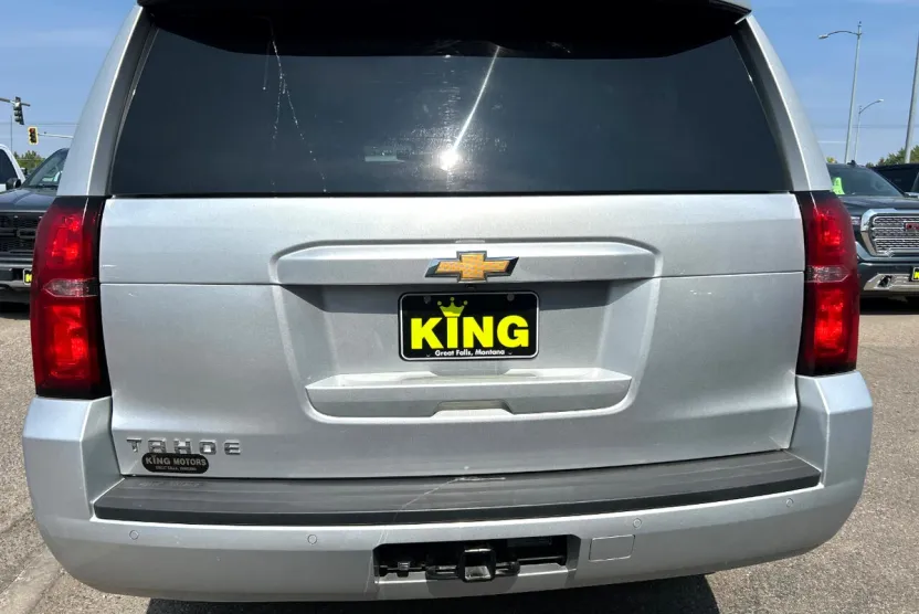2019 Chevrolet Tahoe LS photo 1