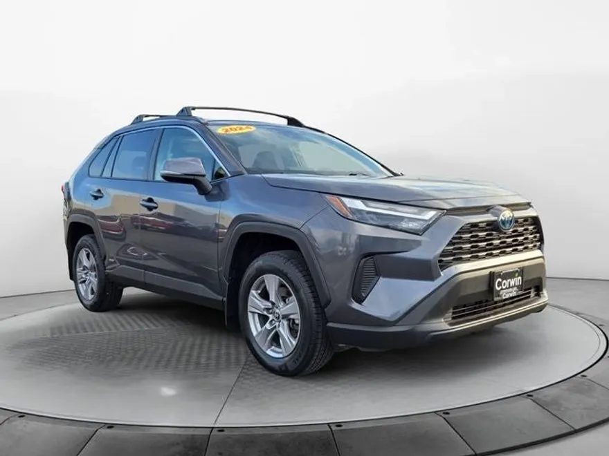 2024 Toyota RAV4 Hybrid LE photo 1
