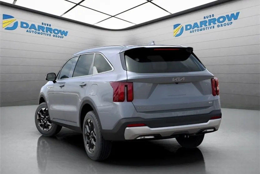 2025 Kia Sorento S photo 1