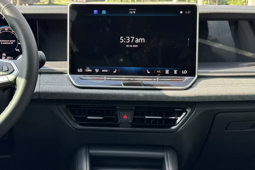 2025 Volkswagen Tiguan S photo 1