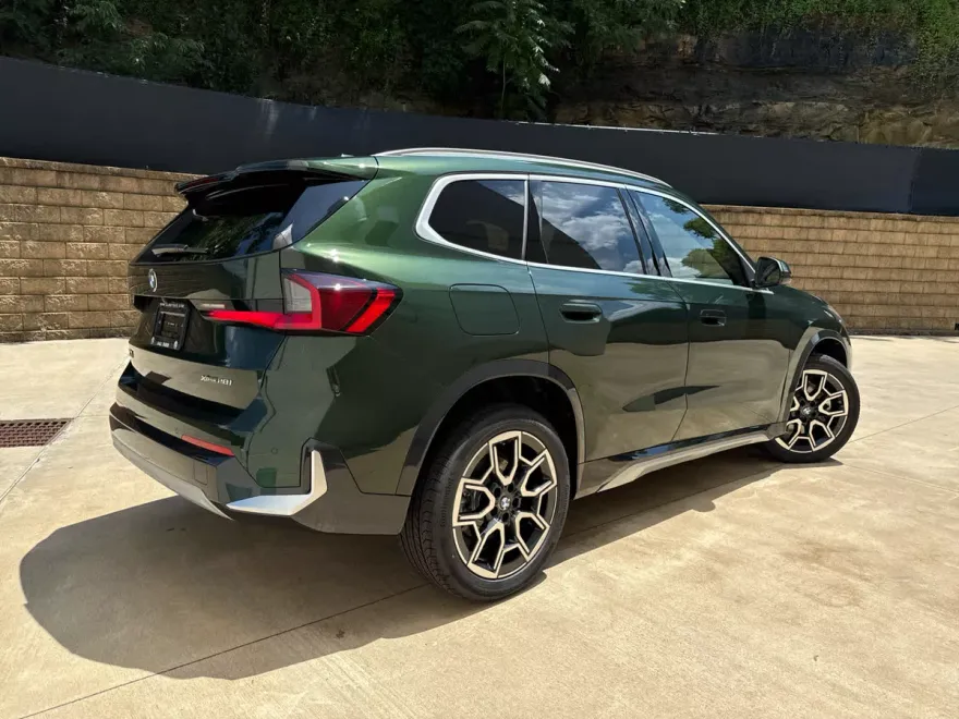 2025 Bmw X1 XDrive28i photo 1