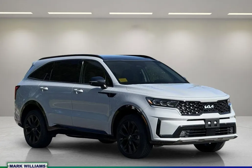 2023 Kia Sorento SX photo 1