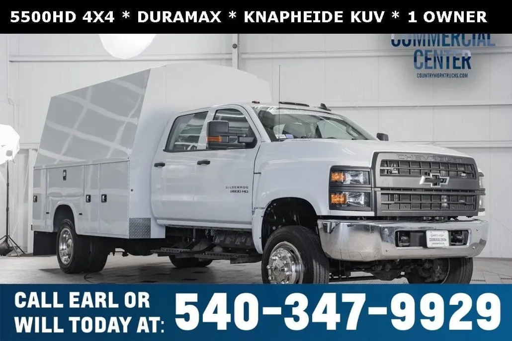 2022 Chevrolet Silverado 5500HD Work Truck photo 1