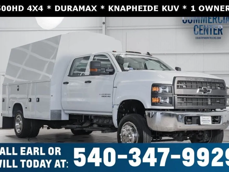 2022 Chevrolet Silverado 5500HD Work Truck photo 1