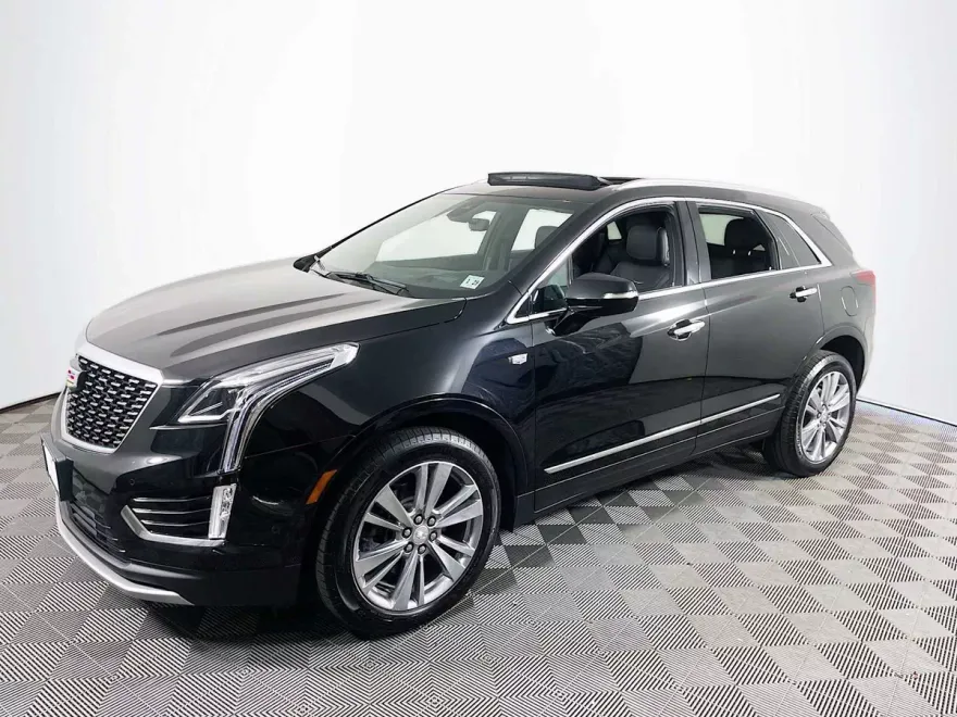 2024 Cadillac XT5 Premium Luxury photo 1