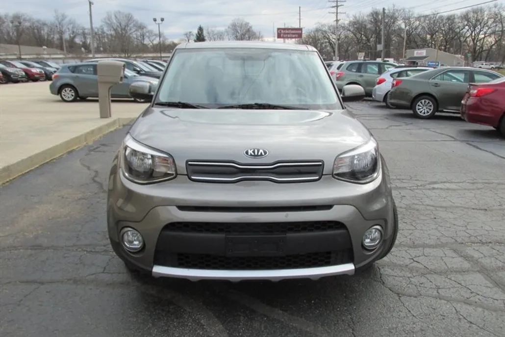2017 Kia Soul Plus photo 1
