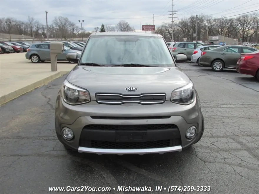 2017 Kia Soul Plus photo 1