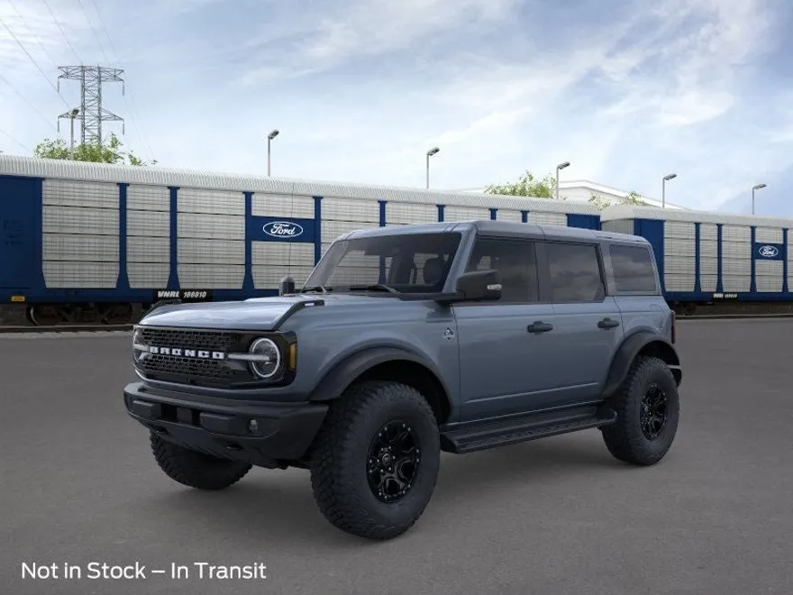 2025 Ford Bronco Outer Banks photo 1