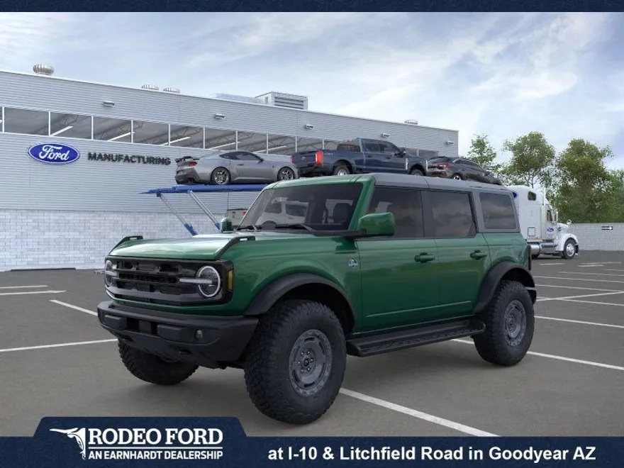 2025 Ford Bronco Outer Banks photo 1