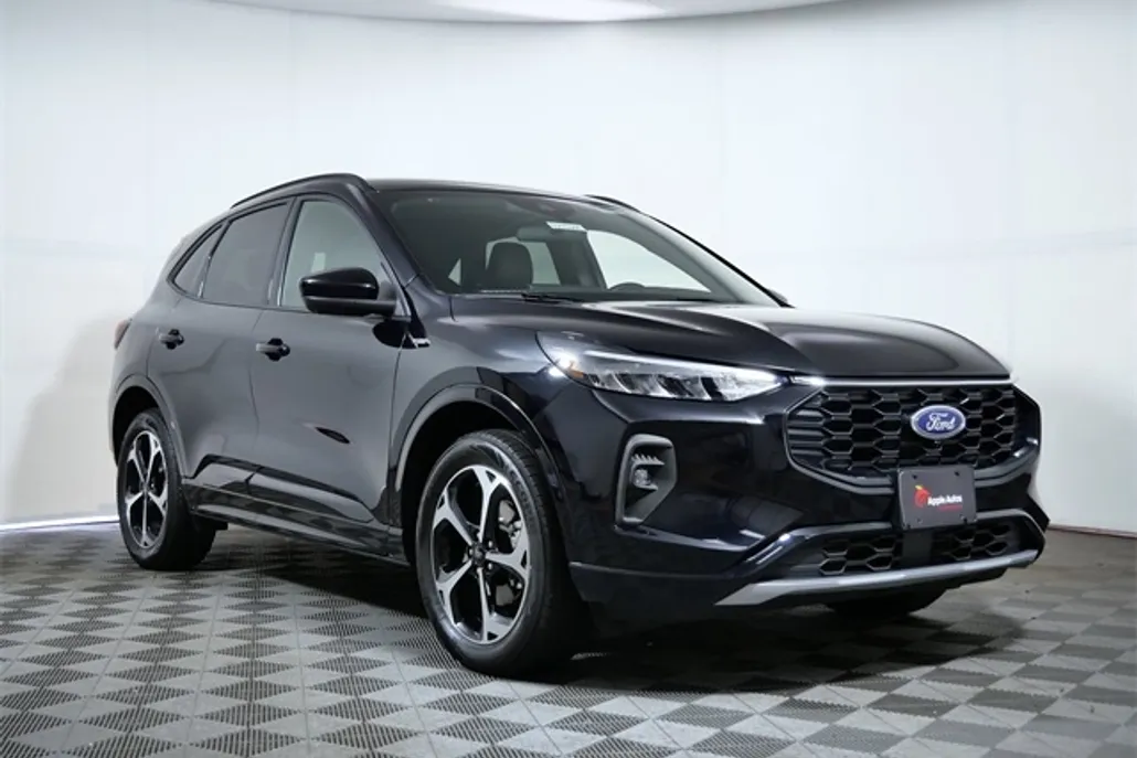 2023 Ford Escape ST-Line Select photo 1
