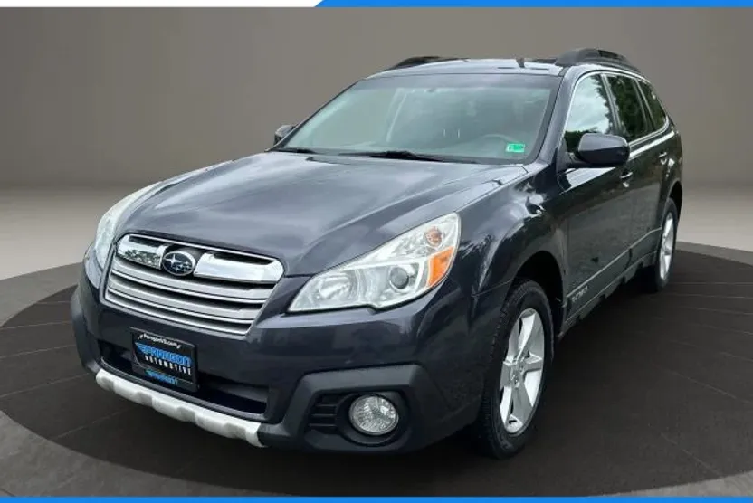2013 Subaru Outback 3.6R photo 1
